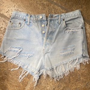 Vintage cutoff Levi shorts
